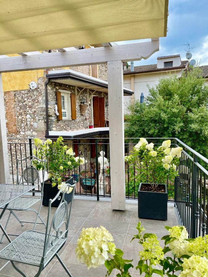 Dimora Di Charme Peschiera Del Garda Apartment Екстериор снимка