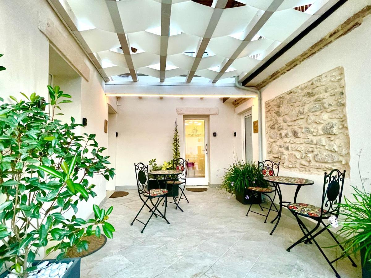 Dimora Di Charme Peschiera Del Garda Apartment Екстериор снимка