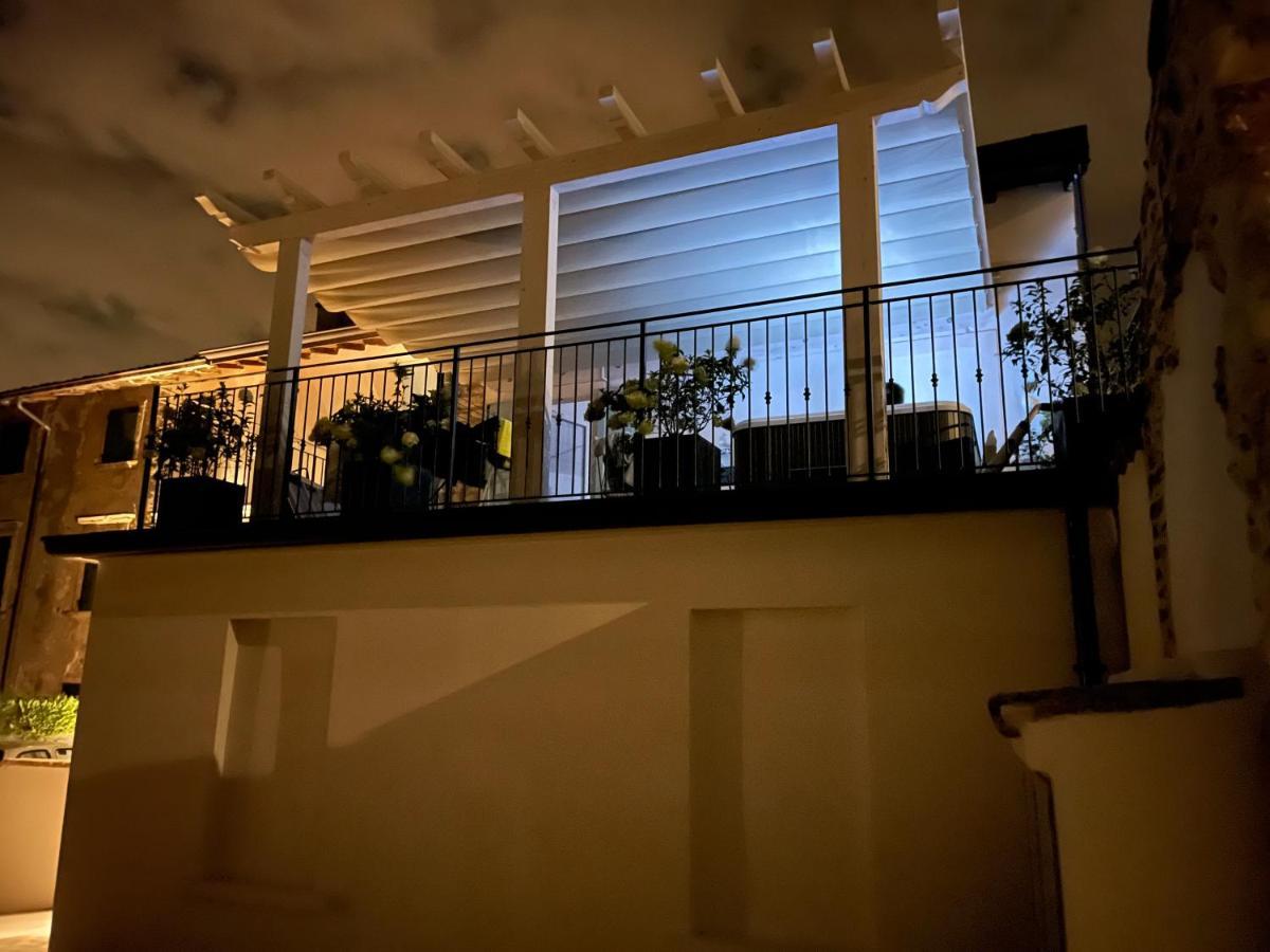 Dimora Di Charme Peschiera Del Garda Apartment Екстериор снимка