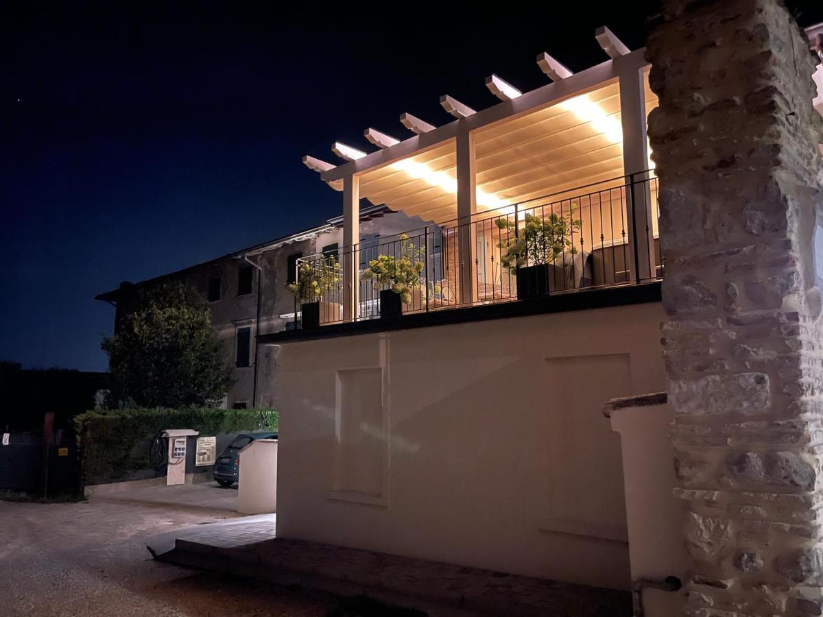 Dimora Di Charme Peschiera Del Garda Apartment Екстериор снимка