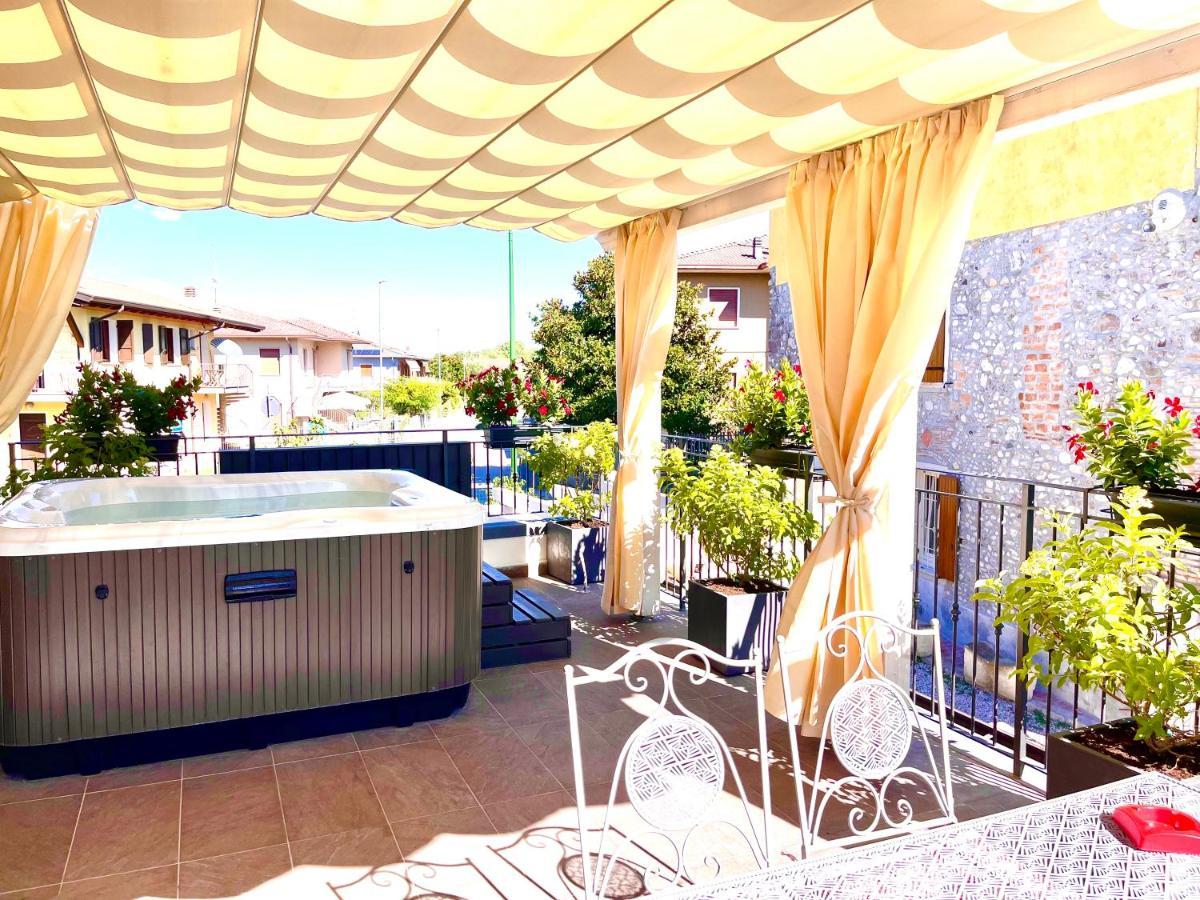 Dimora Di Charme Peschiera Del Garda Apartment Екстериор снимка
